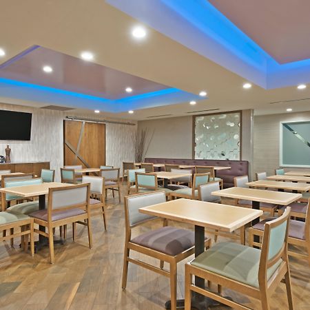 Holiday Inn Express & Suites New Cumberland By Ihg Eksteriør bilde